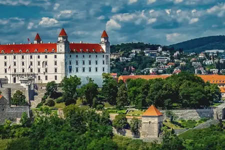 Szlovák Autópálya Matrica Vásárlás - Autópályás Utazások az Alpesi Tájban és Kulturális Városokban