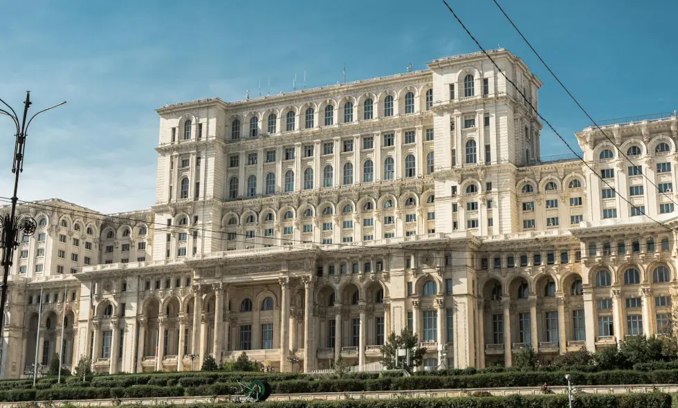 Prin autostrăzile României – destinații și oportunități